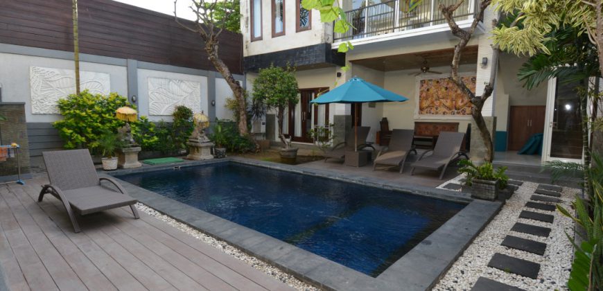 4-bedroom Villa Emilee in Seminyak