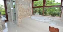 5-bedroom Villa Frances in Canggu