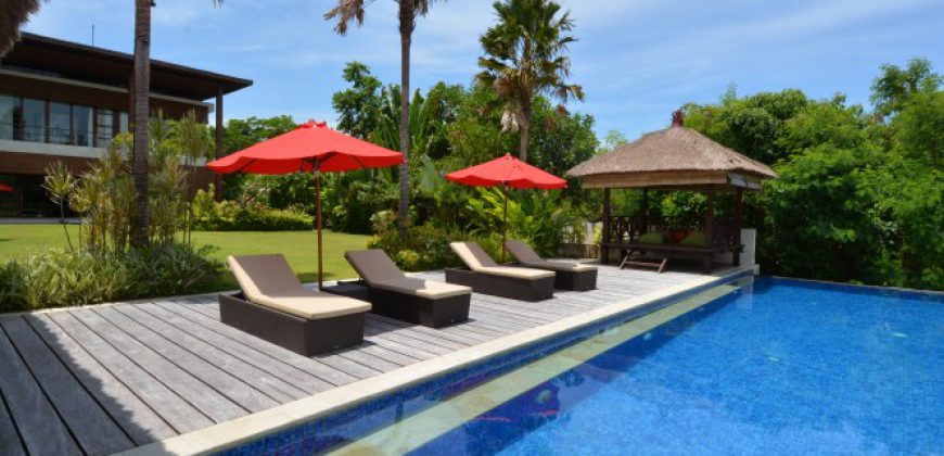 5-bedroom Villa Frances in Canggu