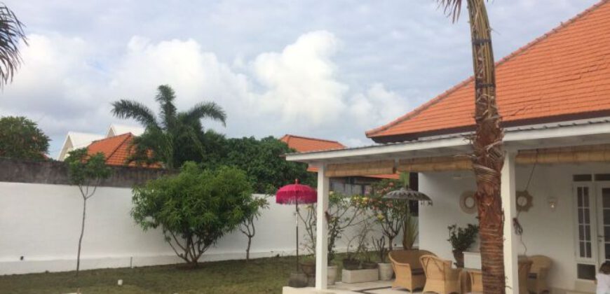4-bedroom Villa Dorothy in Berawa