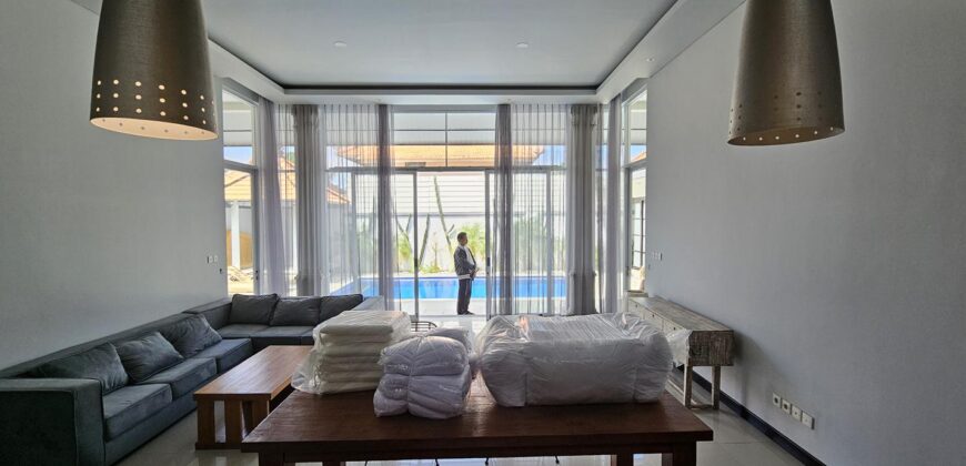 3-bedroom Villa Grappa in Kerobokan