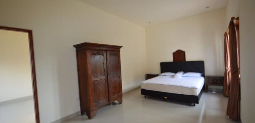3-Bedroom Villa Palmdale in Kerobokan