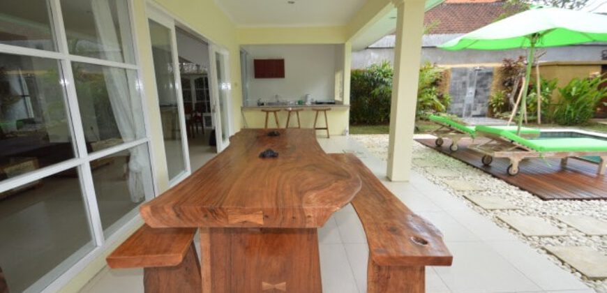 3-bedroom Villa May Flower in Berawa