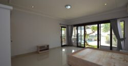 3-bedroom Villa Batam in Canggu