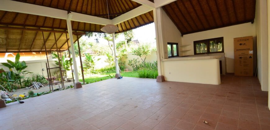 2-bedroom Villa Bogota in Petitenget