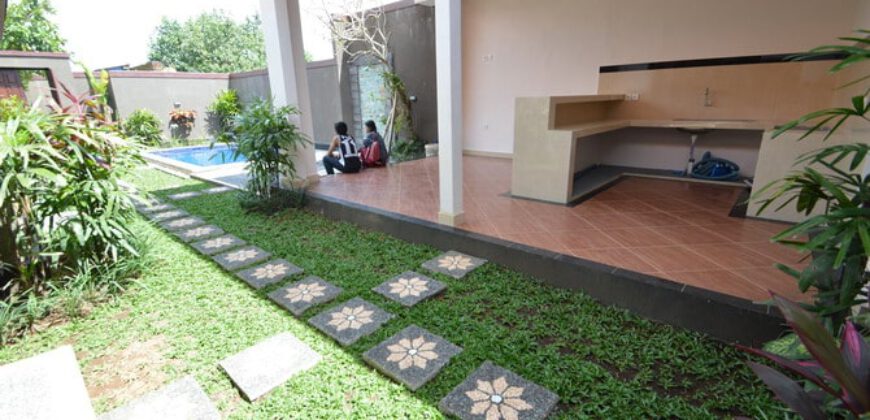 3-bedroom Villa Anna in Kerobokan