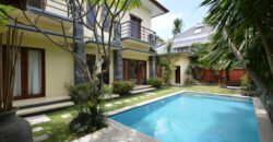 3-bedroom Villa Kamryn in Kerobokan