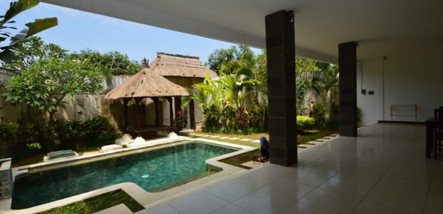 2-bedroom Villa Arlette in Kerobokan