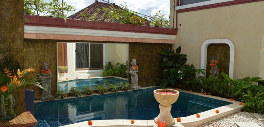 4-bedroom Villa Aliyah in Kerobokan