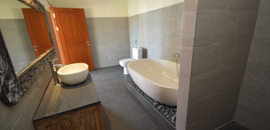 3-bedroom Villa Anne in Canggu