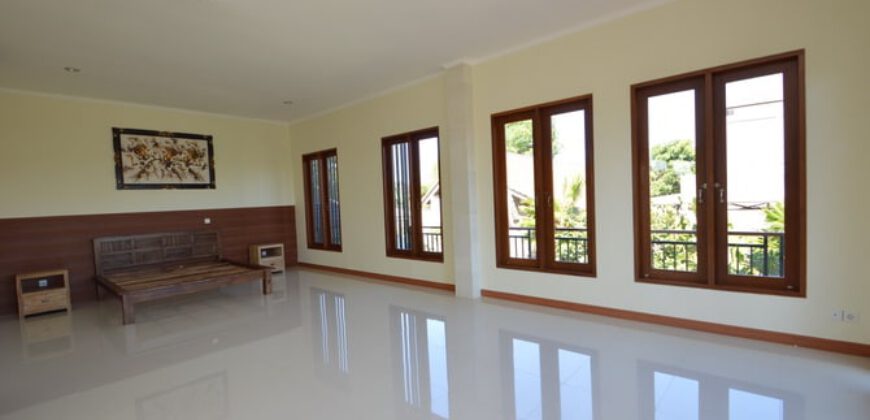 3-bedroom Villa Anne in Canggu