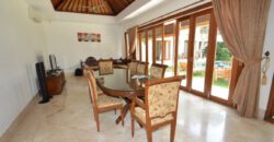 4-bedroom Villa Leilani in Berawa