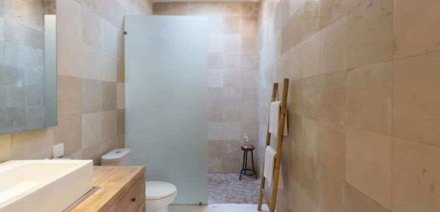 2-bedroom Villa Rosa in Canggu