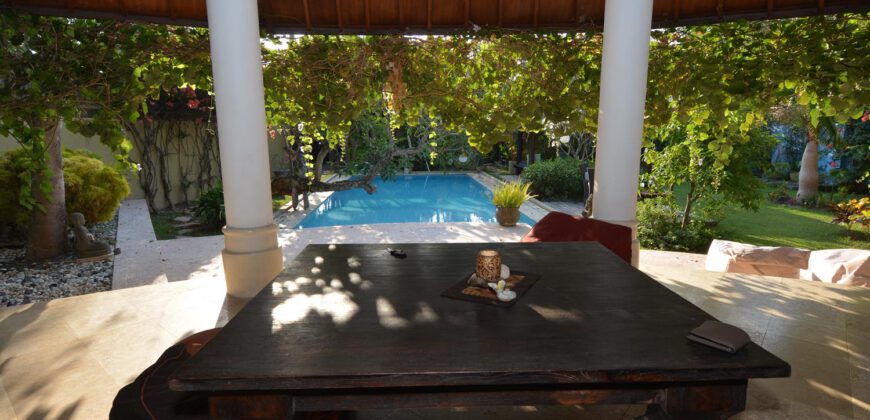 5-bedroom Villa McAlister in Pererenan