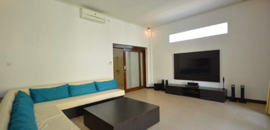 3-bedroom Villa Busselton in Kerobokan