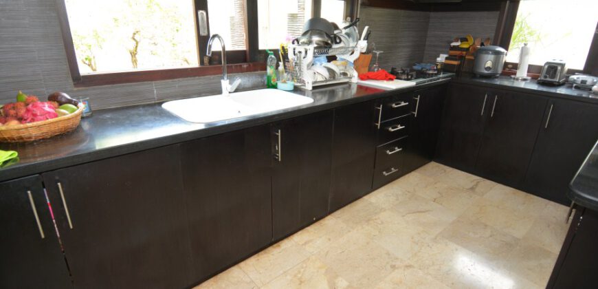 3-Bedroom Villa Phoenix in Berawa