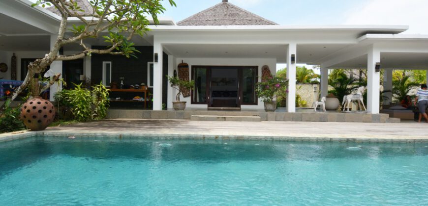 3-bedroom Villa Manchester in Canggu