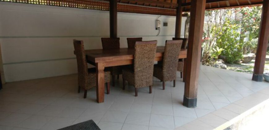3-bedroom Villa Prichard in Petitenget