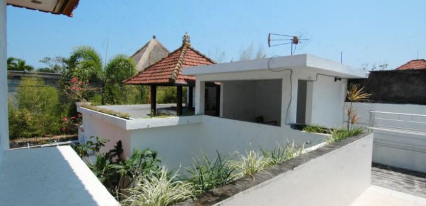 3-bedroom Villa Prichard in Petitenget