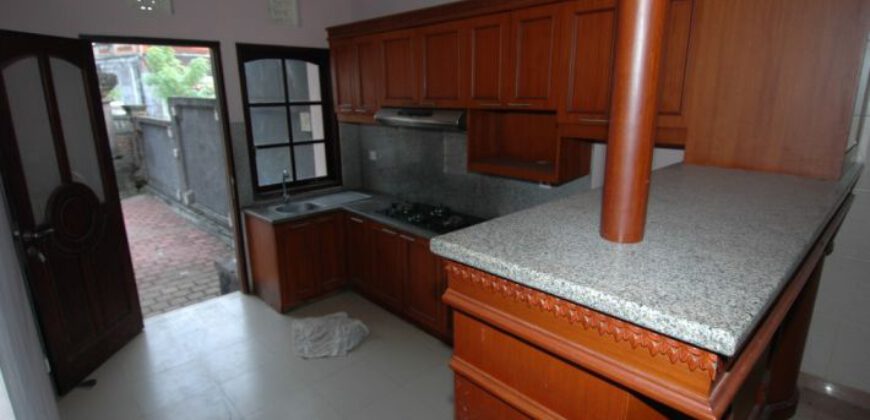 4-bedroom Villa Clemente in Sanur