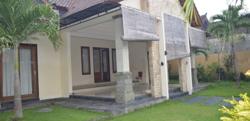 3-bedroom House Tartini in Pererenan