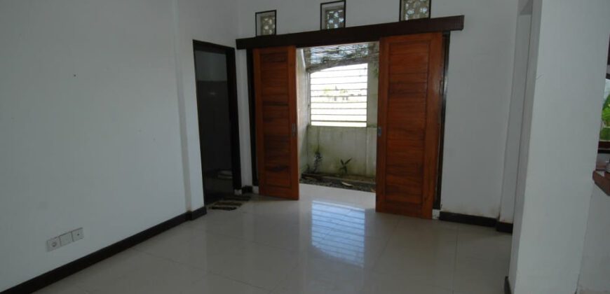 4-bedroom Villa Waylon in Canggu