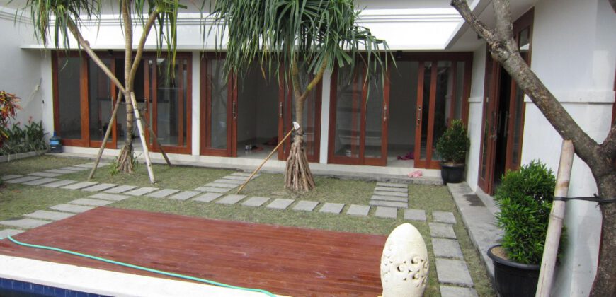 3-bedroom Villa Harum in Sanur