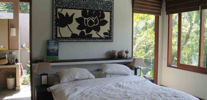 3-bedroom Villa Iwan in Berawa