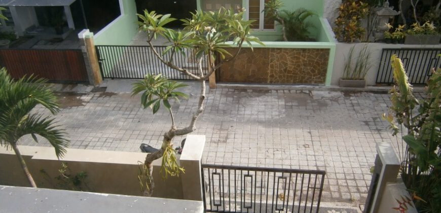 3-bedroom House Basra in Renon