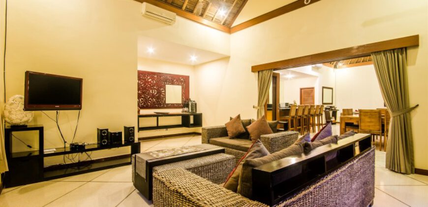 4-bedroom Villa Pipit in Seminyak