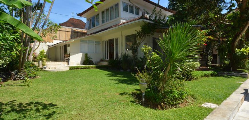 3-bedroom Villa Elsie in Umalas