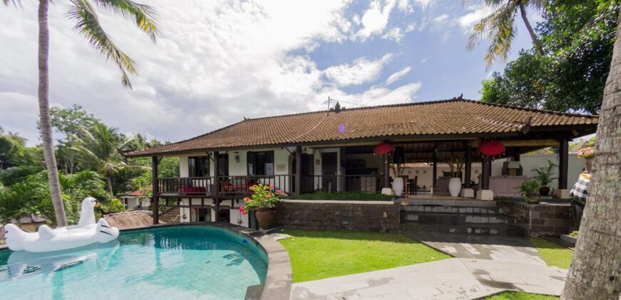 3-Bedroom Villa Jullie in Tabanan